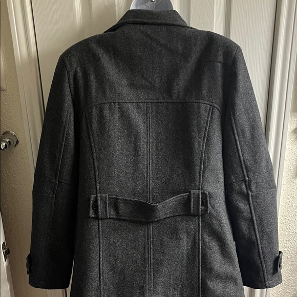 Tom’s Ware Gray Peacoat - Picture 6 of 7